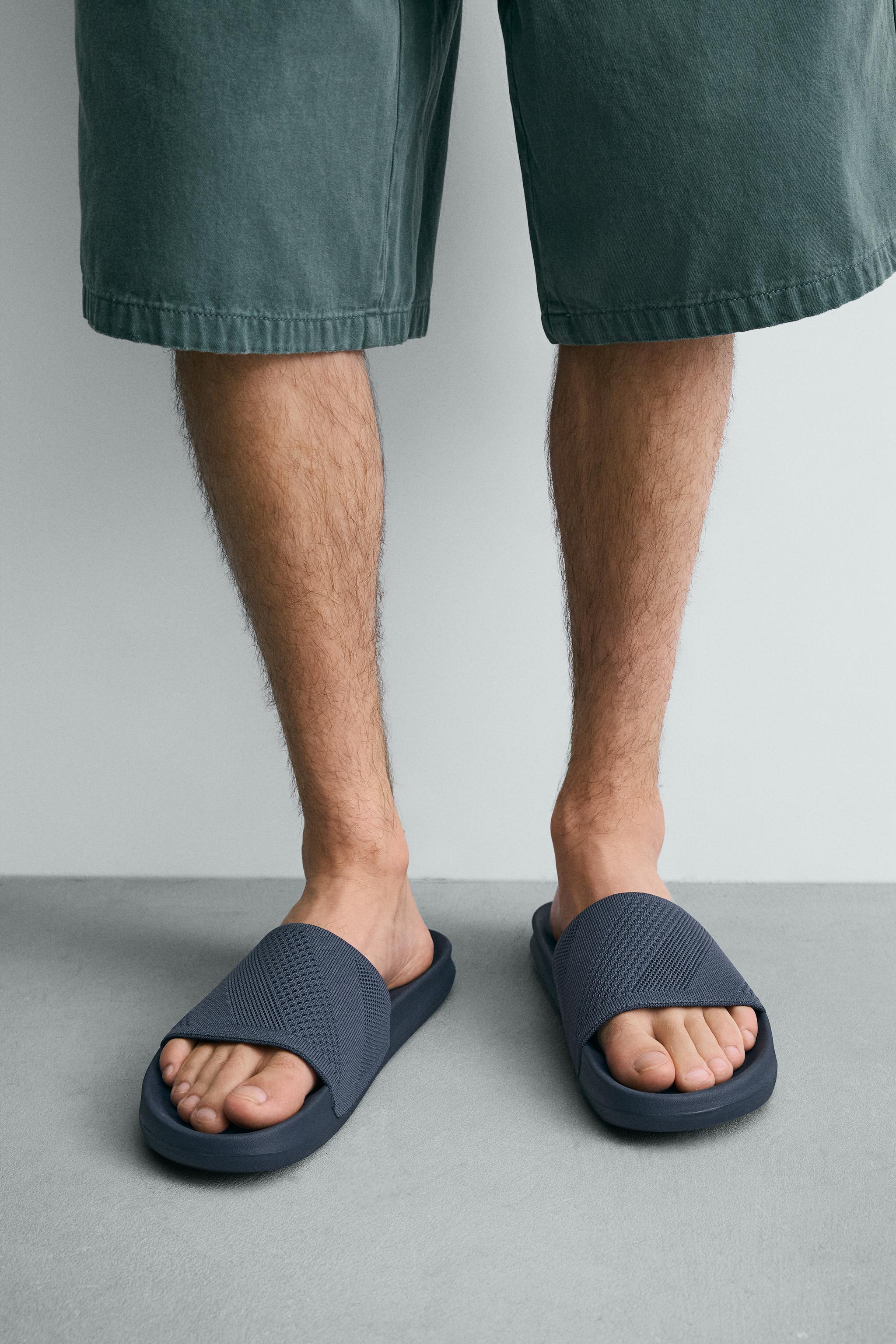 SANDALES DE BAIN